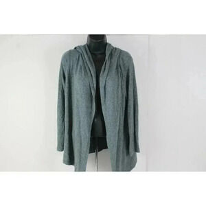 ladies HARLOWE & GRAHAM shaw sweater